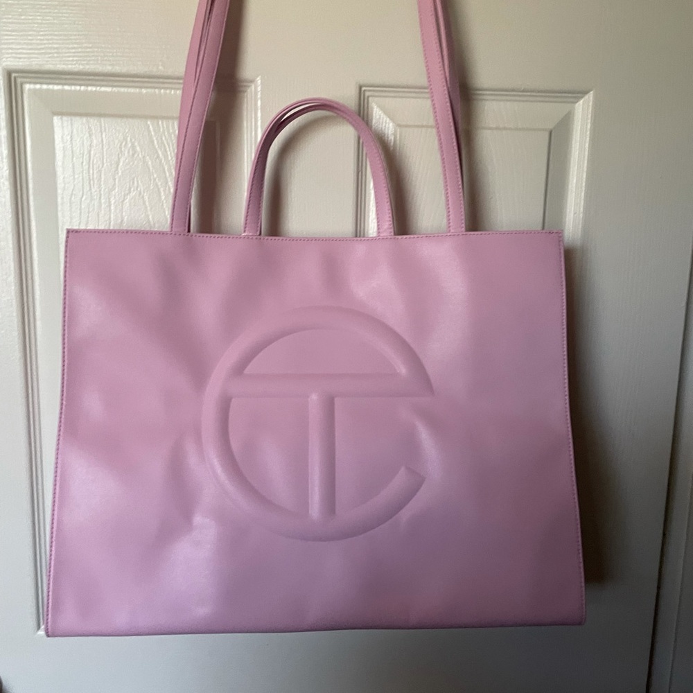 BUBBLEGUM LARGE Telfar